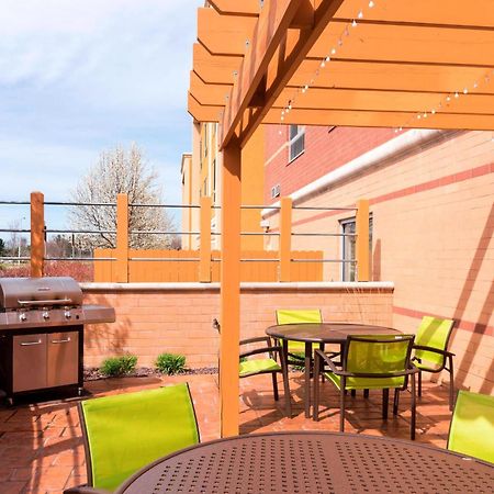 Springhill Suites Midland Esterno foto